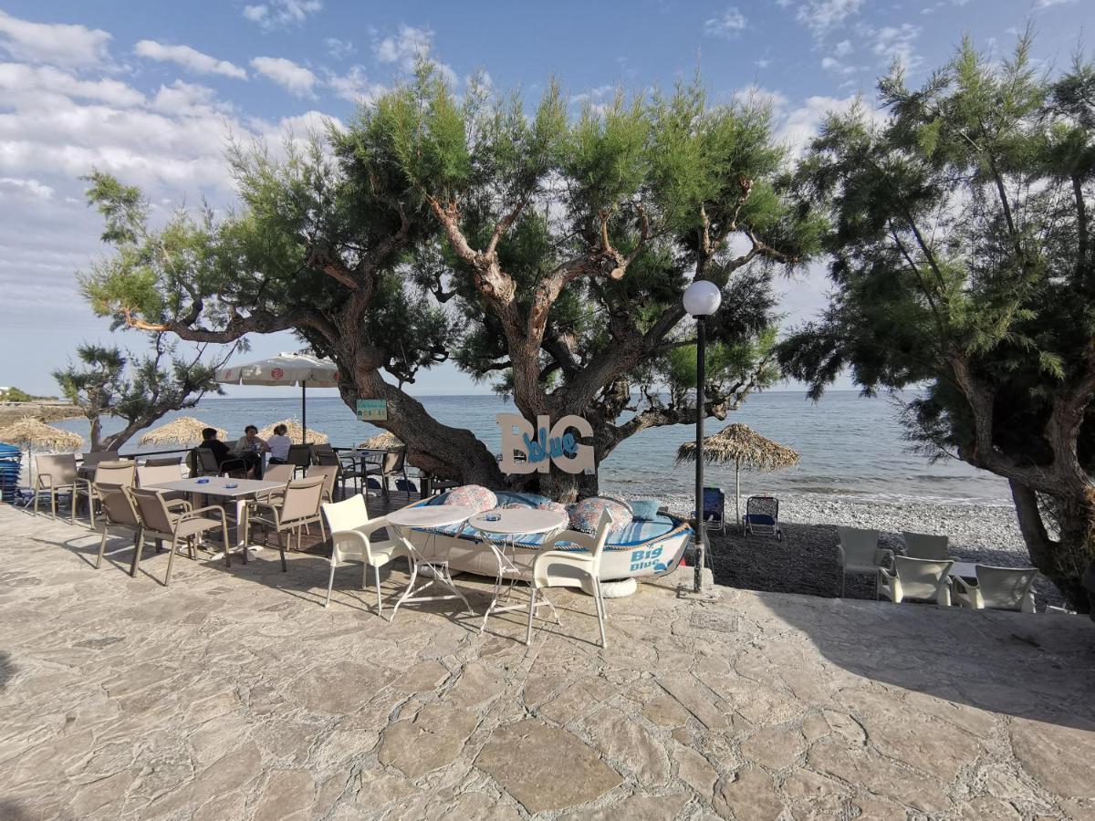 Βig Βlue Apartments Makrýgialos Eksteriør bilde