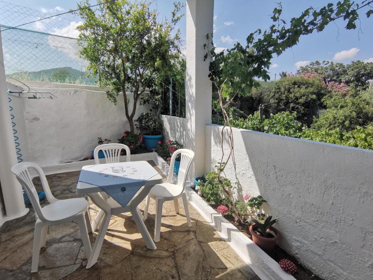 Βig Βlue Apartments Makrýgialos Eksteriør bilde