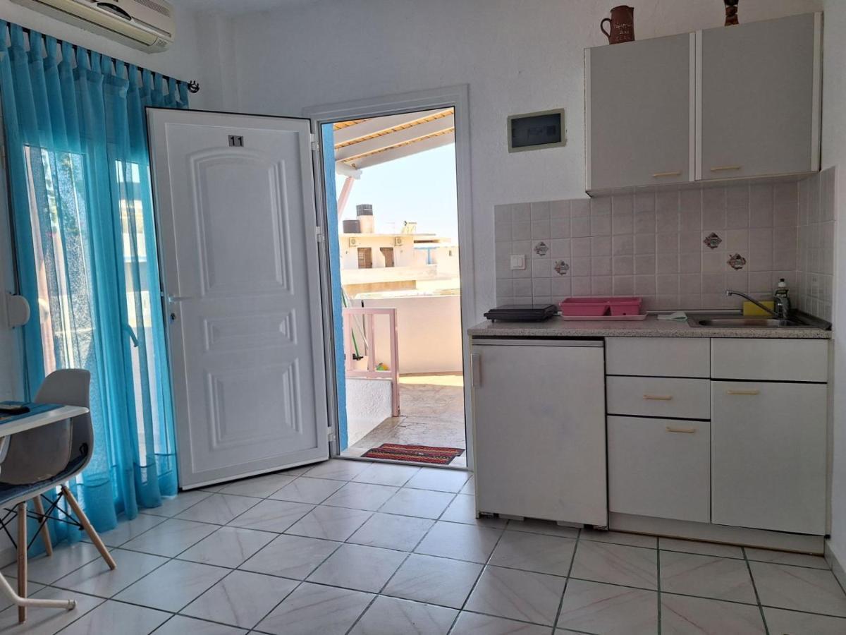 Βig Βlue Apartments Makrýgialos Eksteriør bilde