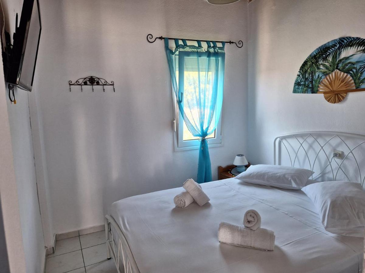 Βig Βlue Apartments Makrýgialos Eksteriør bilde