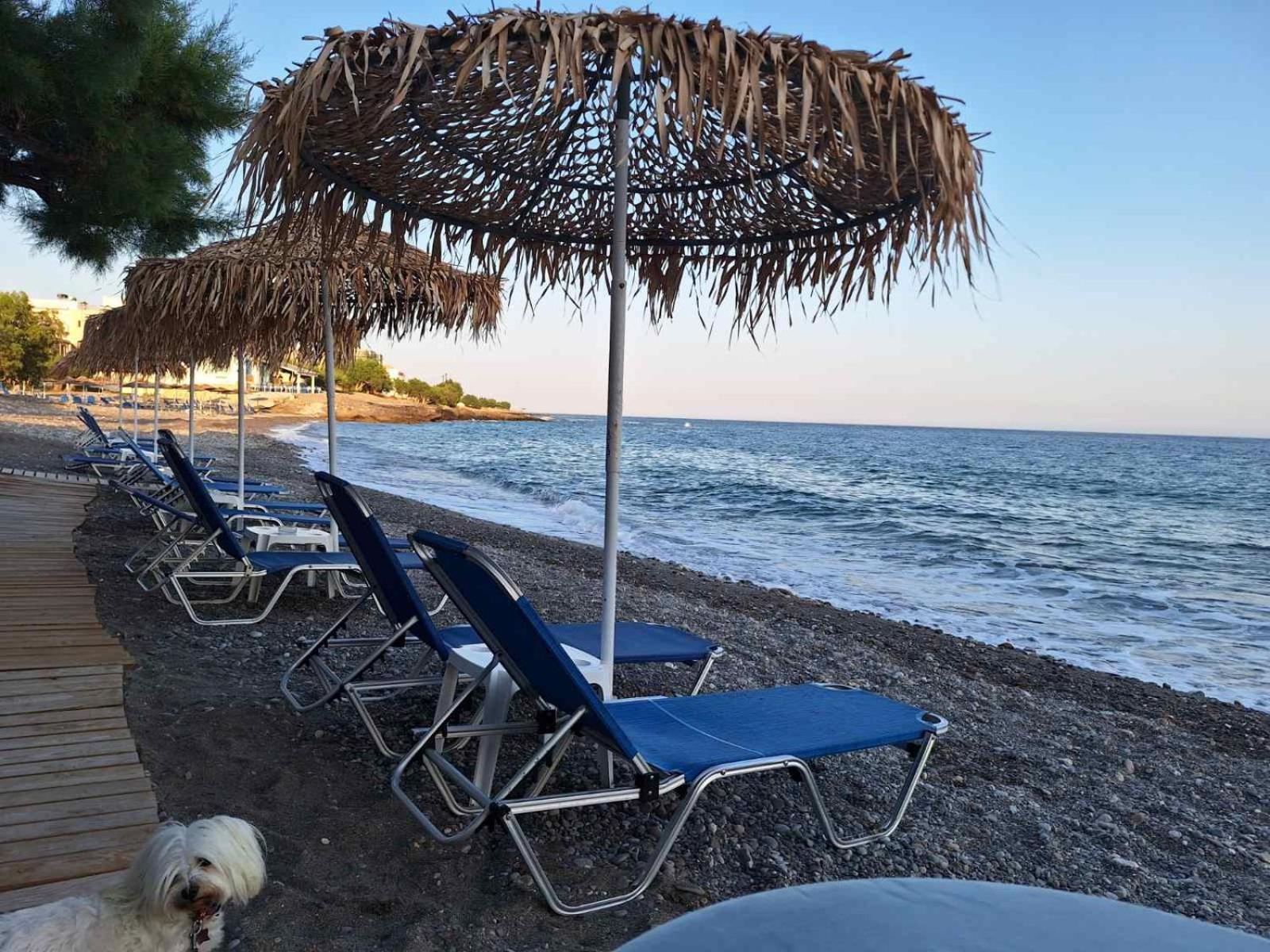 Βig Βlue Apartments Makrýgialos Eksteriør bilde