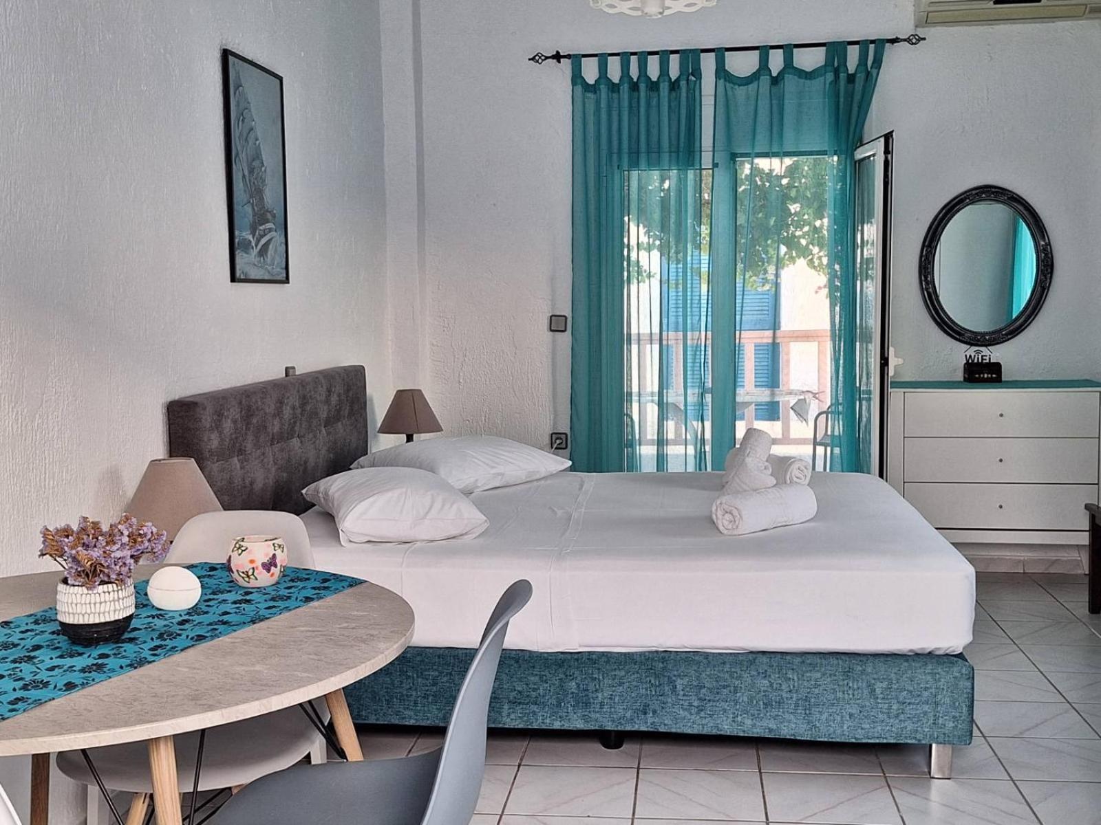 Βig Βlue Apartments Makrýgialos Rom bilde